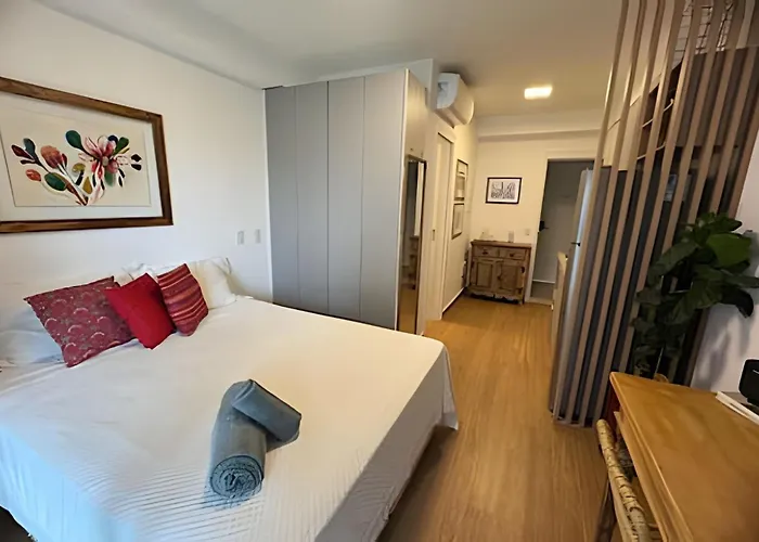 Haus Mitre Residences